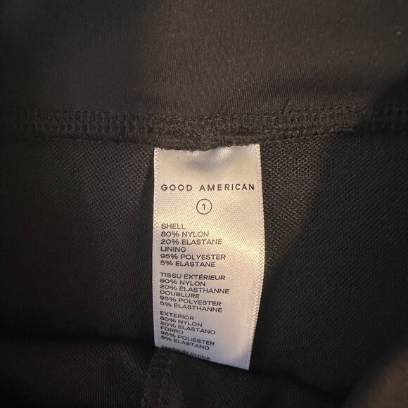 Good American Biker Short and Crop Top Swim Set - Picture 4 of 5